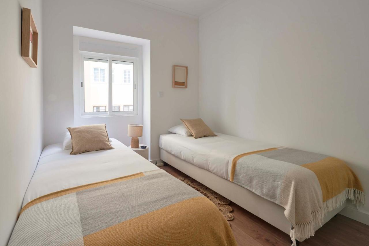 Spacious & Light-Filled 4Br Apartment By Timecoler Amadora Eksteriør billede